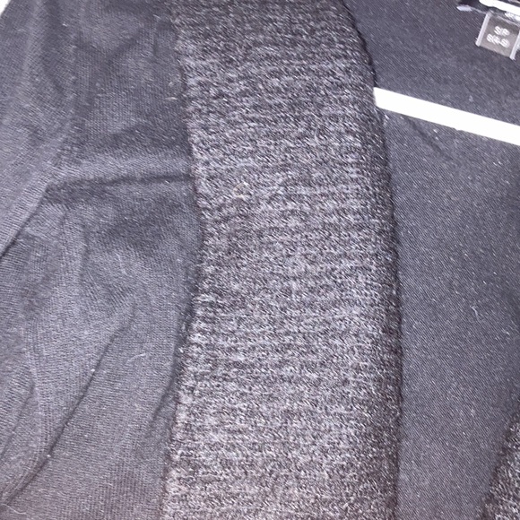 Black cardigan small to med - Picture 3 of 4